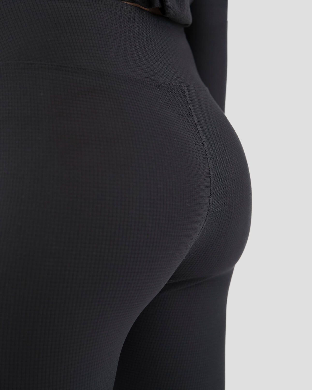 Women's Transport® Lightweight Performance Thermal Pants | Color: Black