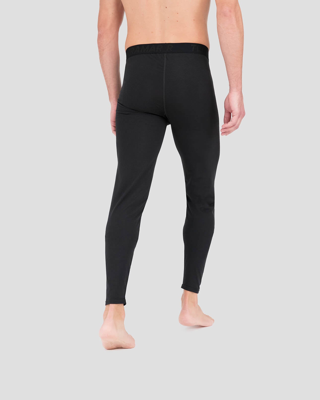 Men's Transport® Lightweight Performance Thermal Pants | Color: Black