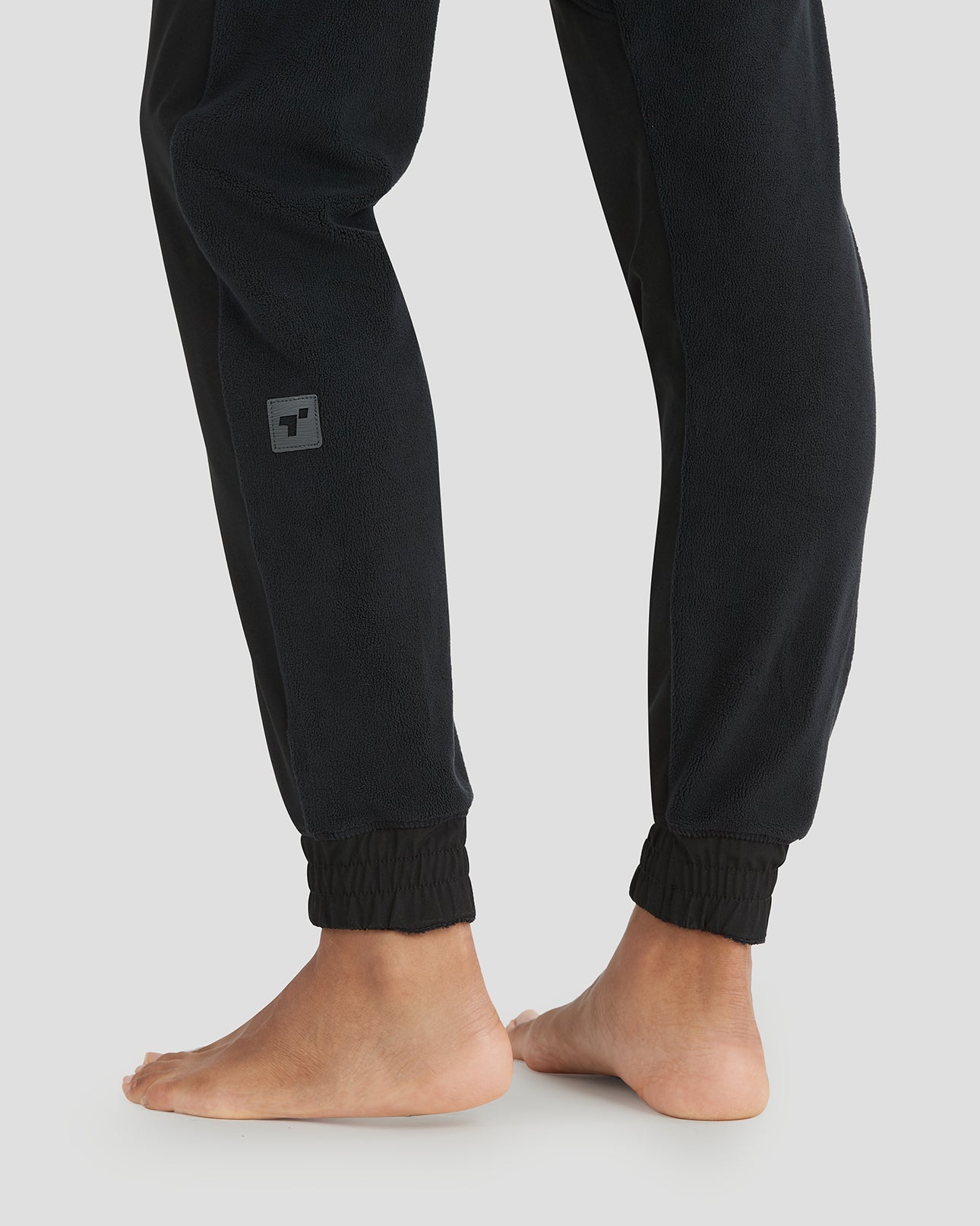 Women's C-Suite Mammoth Sherpa Fleece Mid-Layer Joggers