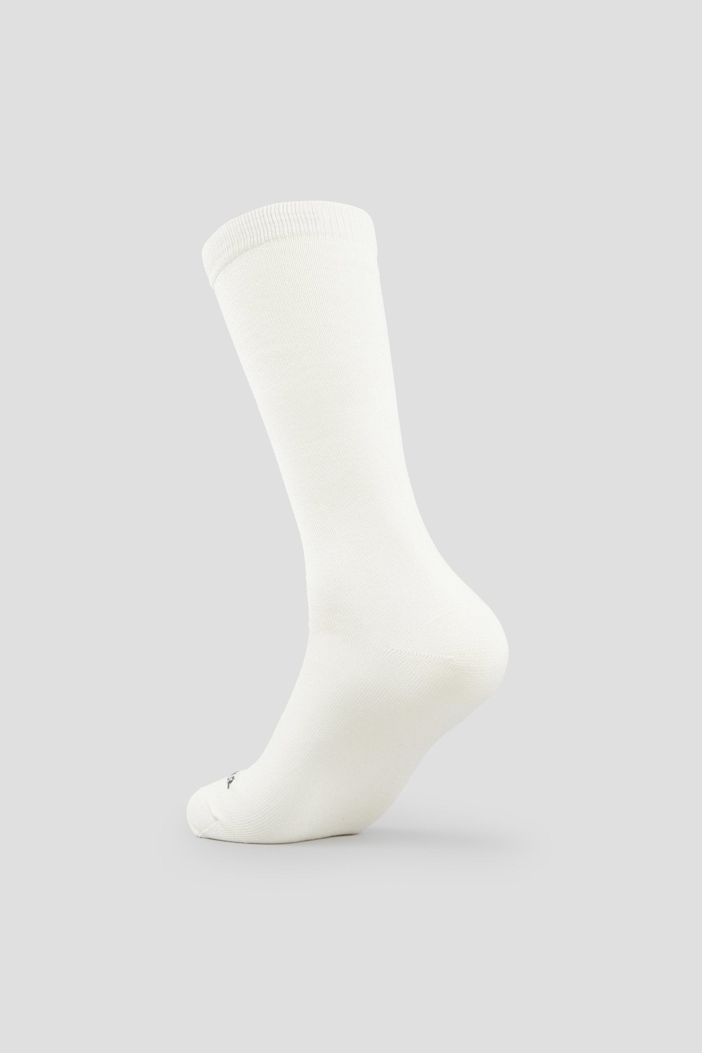 Thermasilk® Mid-Calf Silk Sock Liners | Color: Natural | #color_natural