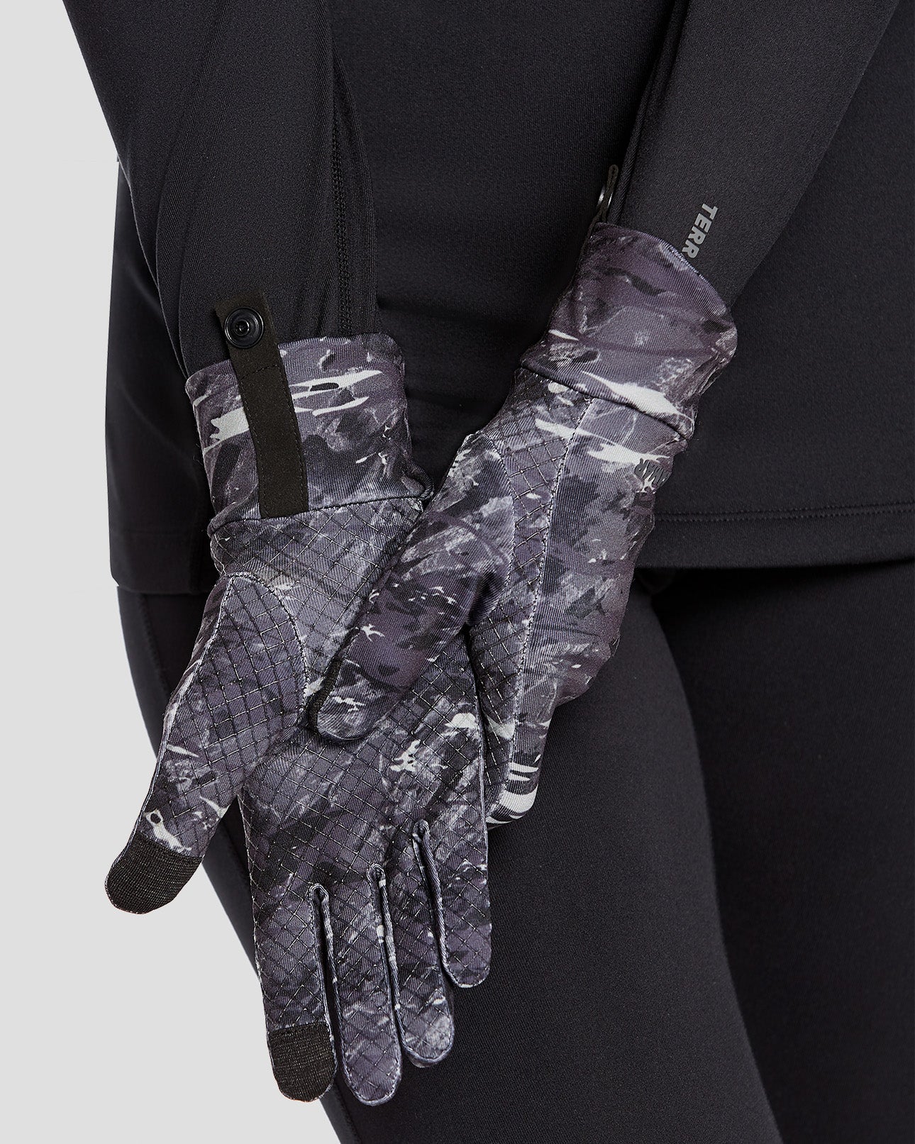 Women's Below-Zero Heavyweight Warm Gloves | Color: Movement Camo | #color_movement-camo