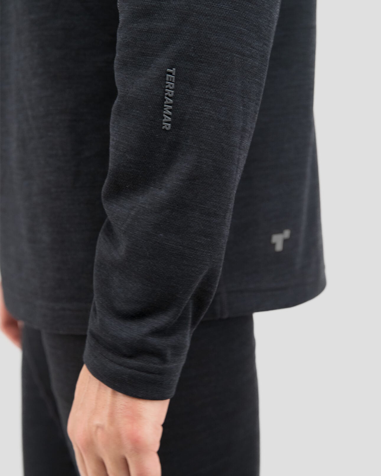 Men's Thermawool® Heavyweight Half-Zip Thermal Shirt | Color: Smoke Heather | #color_smoke-heather