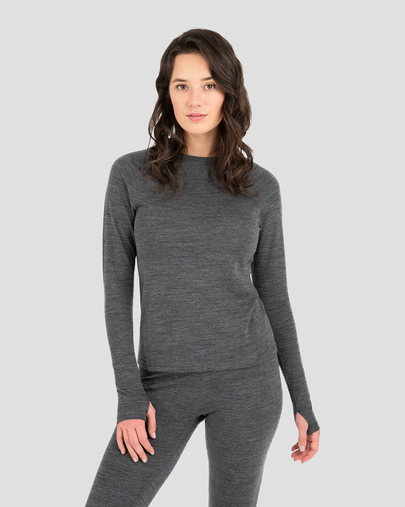 Women's Ultra Merino Scoop | Color: Black Back Country