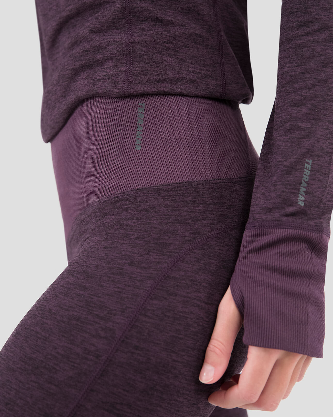 Women's Cloud Nine Midweight Performance Baselayer Leggings | Color: Blackberry Melange |  #color_blackberry-melange