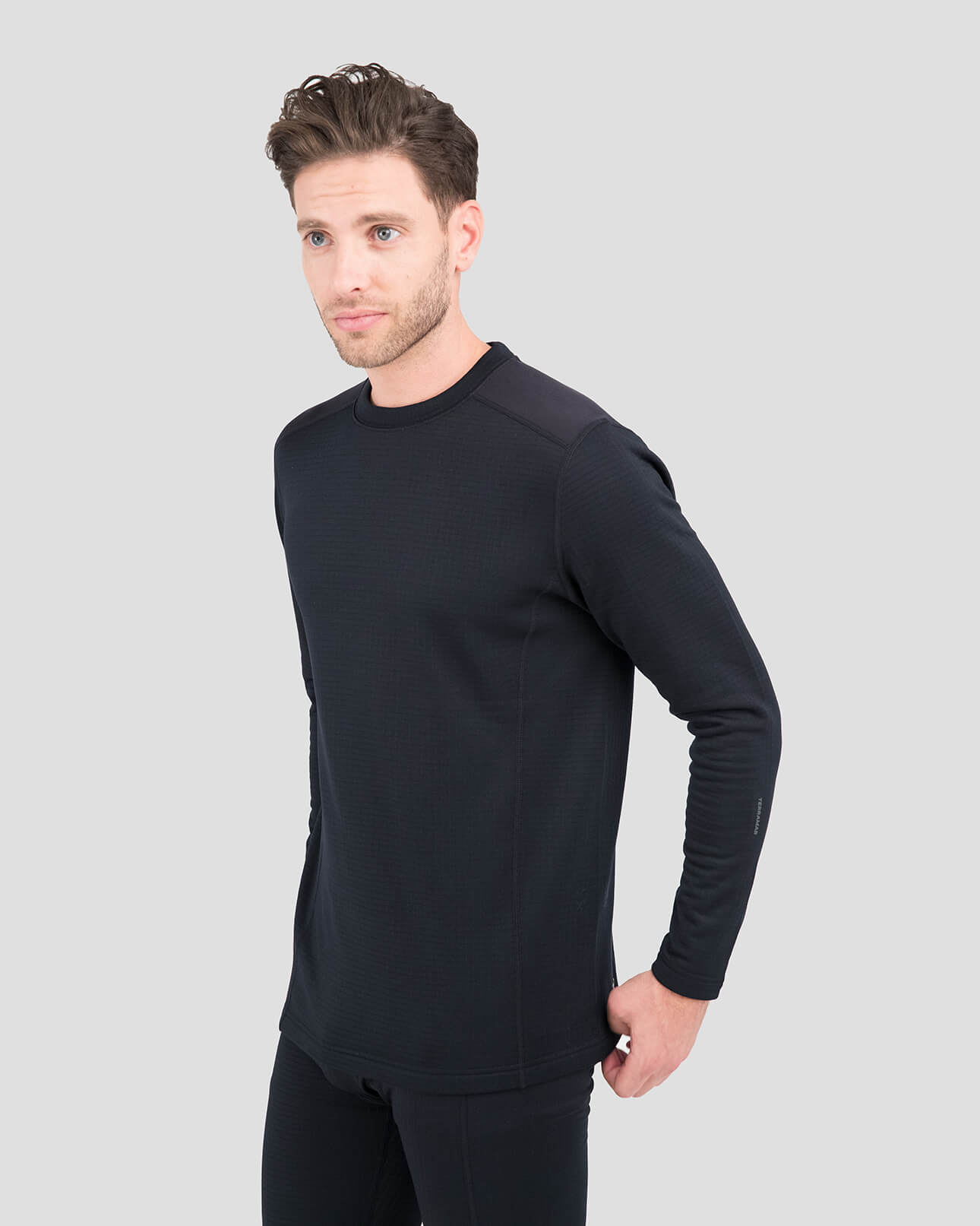 Men's Ecolator® Heavyweight Performance Thermal Crew Shirt | Color: Black