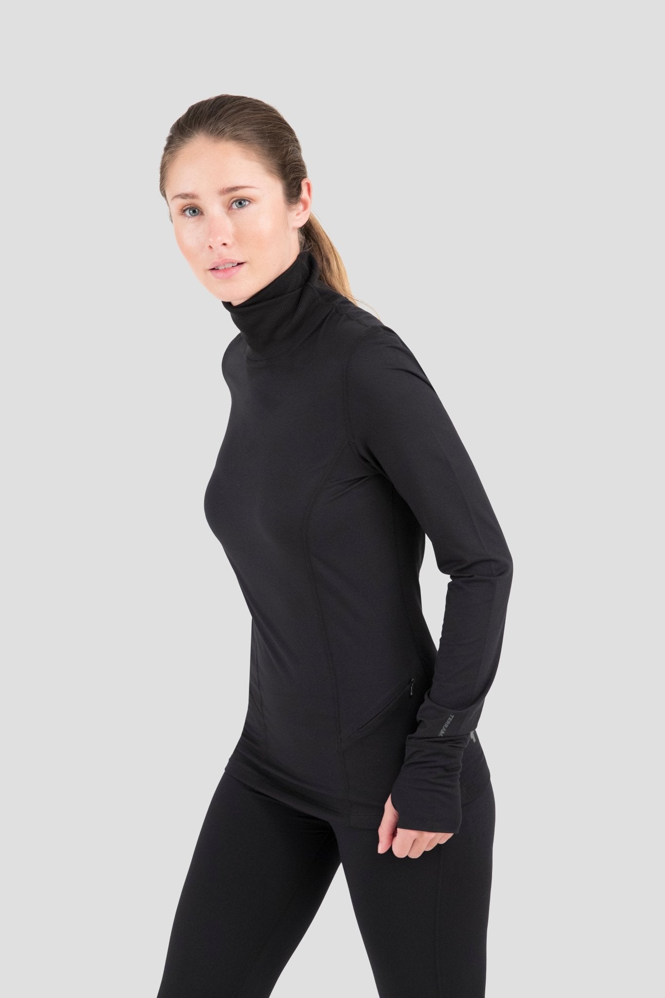 Women's Cloud Nine Midweight Performance Thermal Turtleneck | Color: Black