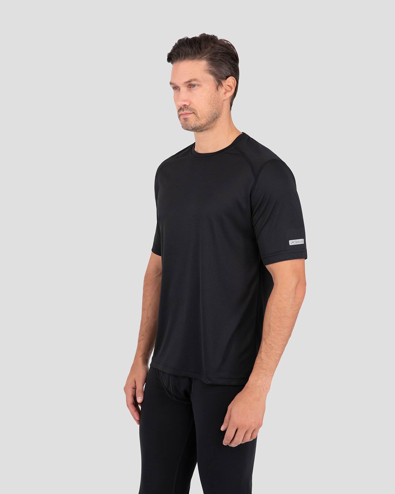 Men's Transport® Lightweight Recycled Polyester Thermal Short-Sleeve Shirt | Color: Black