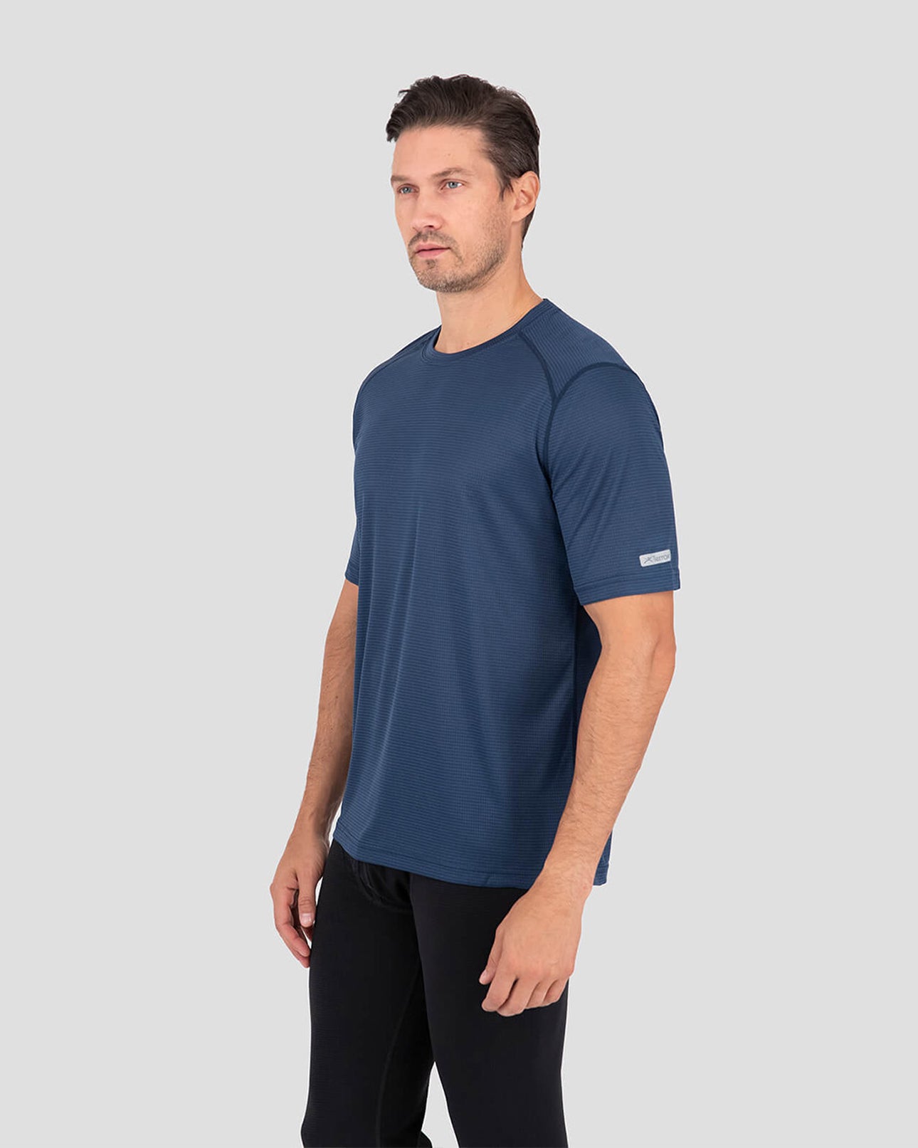 Men's Transport® Lightweight Recycled Polyester Thermal Short-Sleeve Shirt | Color: Twilight