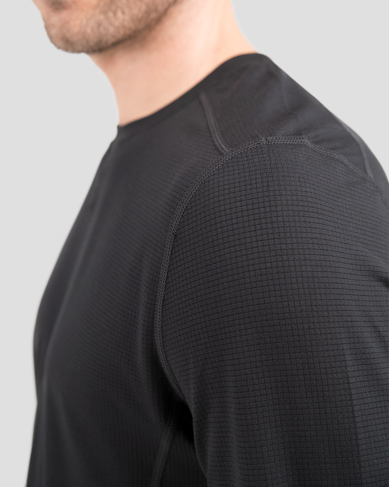Men's Transport® Lightweight Performance Thermal Crew Shirt | Color: Black