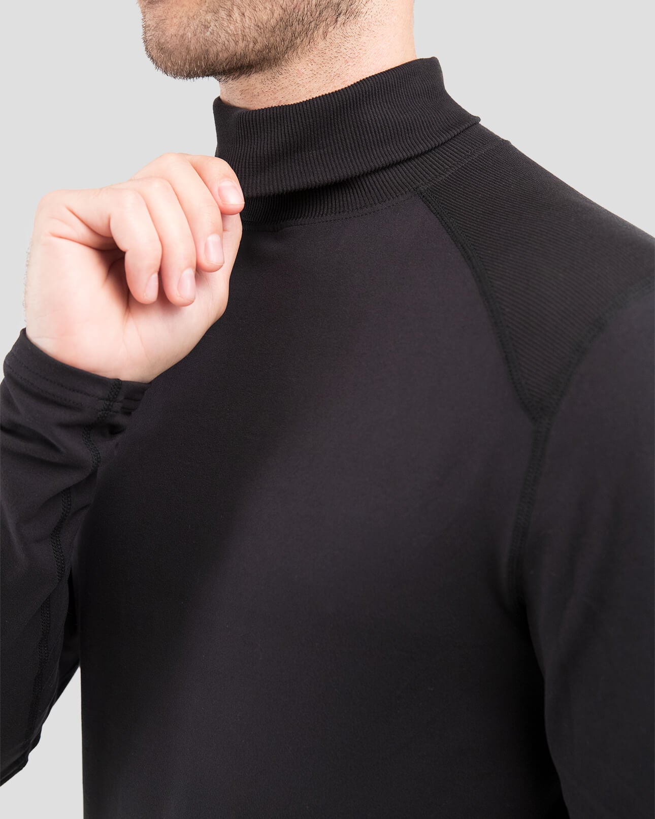 Men's Thermolator® Performance Turtle Neck | Color: Black